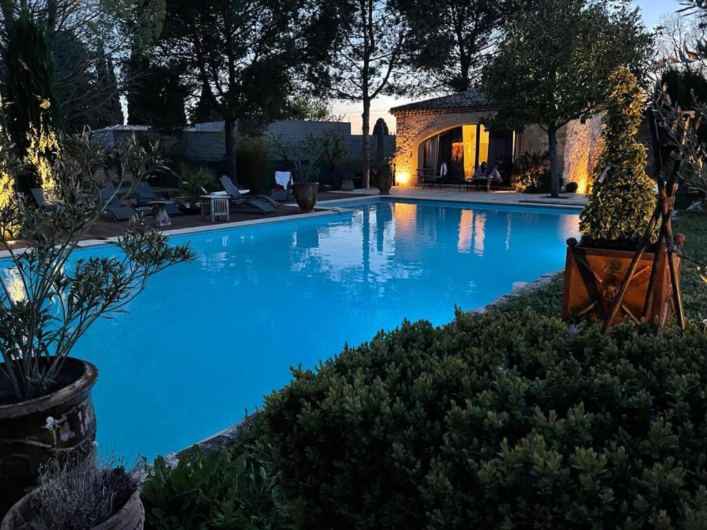 Gite Au Coeur De La Provence & Spa Saint-Cannat Exterior photo